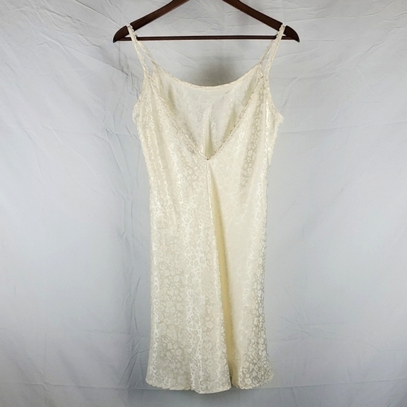 Vintage‎ Erika Taylor Cream Satin Slip Dress - Picture 5 of 7